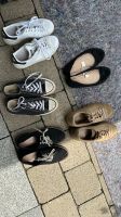 5 Paar Damenschuhe gegen einen Kasten Spezi Zero Bayern - Westerheim Vorschau