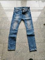 Topmodische Jeanshose Gr. 32/34 von "H&M" Nordrhein-Westfalen - Marl Vorschau