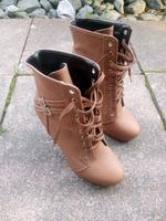 Stiefeletten Damen Nordrhein-Westfalen - Finnentrop Vorschau