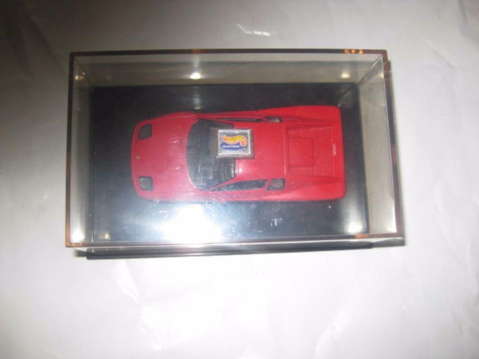 Hot Wheels Ferrari 512 M Rot 1:43 in Riesa