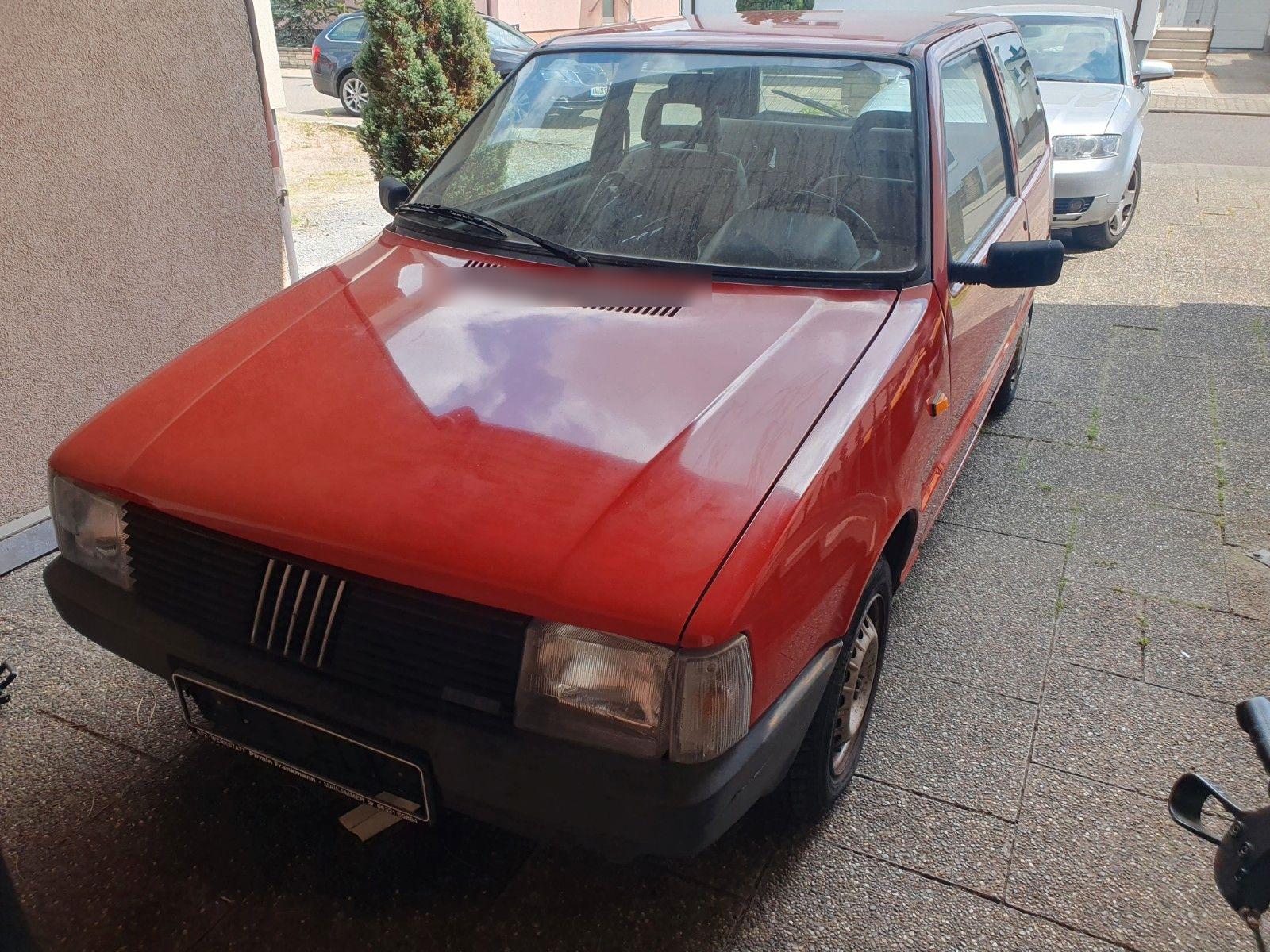 Abbildung des Autos Fiat Uno