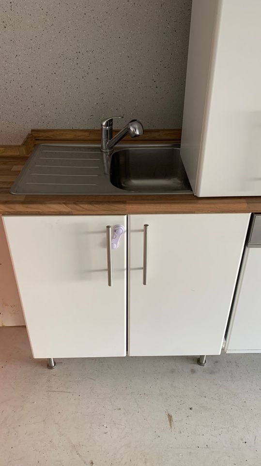 Küche Ikea Weiß komplett mit Geräte Demontiert Küchenzeile in Hagen