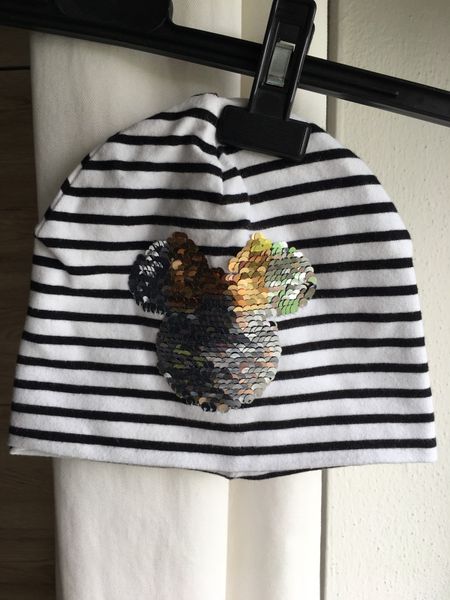 Mütze H&M Gr. 80 Mickey Mouse schwarz weiß gestreift Pailletten in Bayern -  Lutzingen | Babykleidung Größe 80 kaufen | eBay Kleinanzeigen ist jetzt  Kleinanzeigen