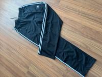 Jogginghose von Adidas Gr.38 Niedersachsen - Großenkneten Vorschau