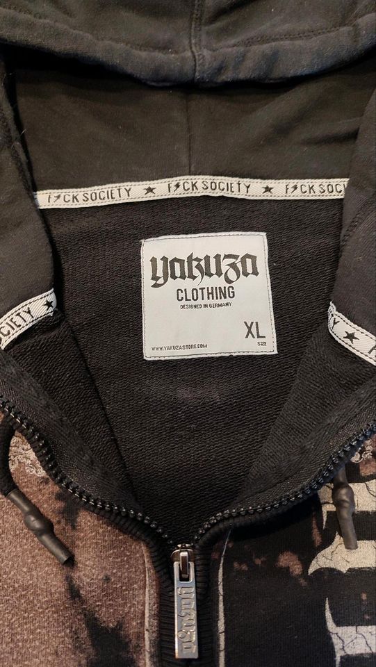 Yakuza Damen Jacke gr. Xl in Bergen auf Rügen