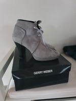 Gerry Weber Stiefelette light grey Gr. 38 neu Sachsen - Markkleeberg Vorschau