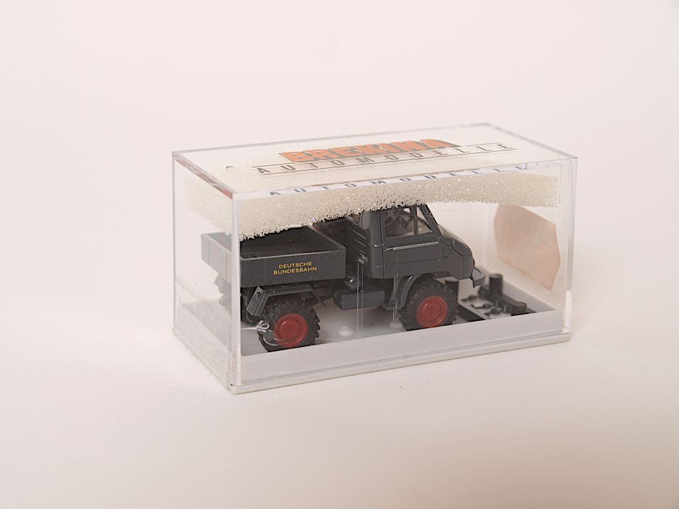 Unimog 411 Deutsche Bundesbahn Brekina 39001 Maßstab 1:87 in Weyhe