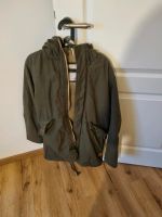 Jack & Jones Winterjacke / Parka olivgrün Größe S Hessen - Lahnau Vorschau