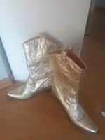 Buffalo Westernstiefel Gold 40 Niedersachsen - Hilter am Teutoburger Wald Vorschau
