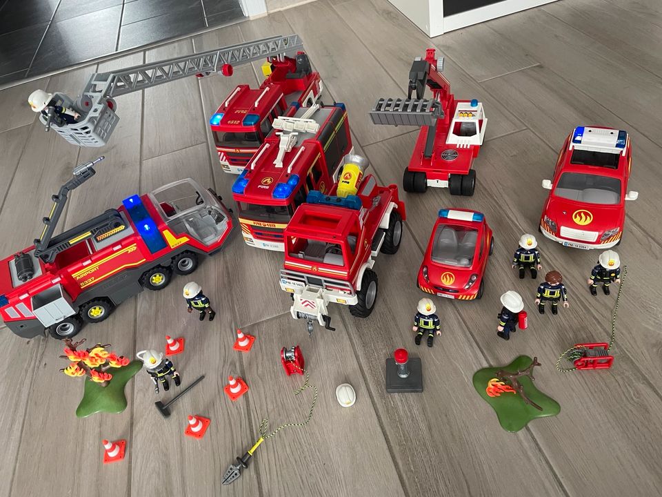 Playmobil Feuerwehren mit Sound und Licht in Weißensee