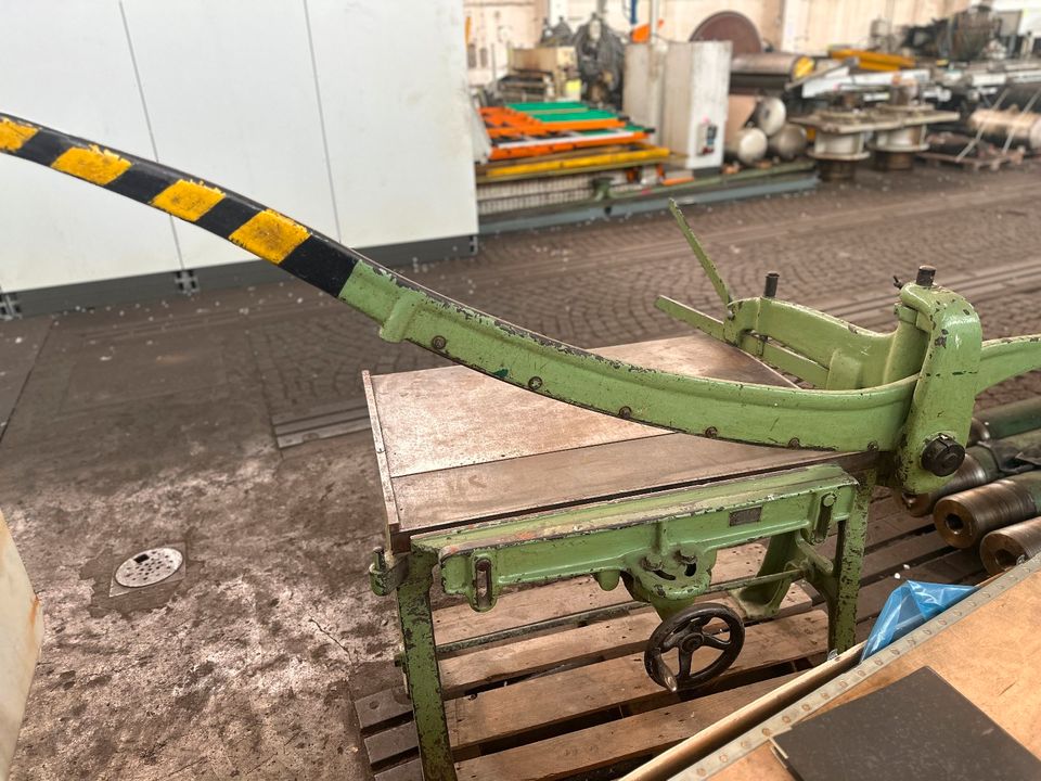 Tafelschere händisch 1000mm Handtafelschere Niederhalter Gebr. Götz Maschinenfbrik lauter in Sa. in Weißenborn Erzgebirge