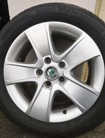 Skoda Felgen mit Reifen 205/55 R16 91V Nordrhein-Westfalen - Detmold Vorschau