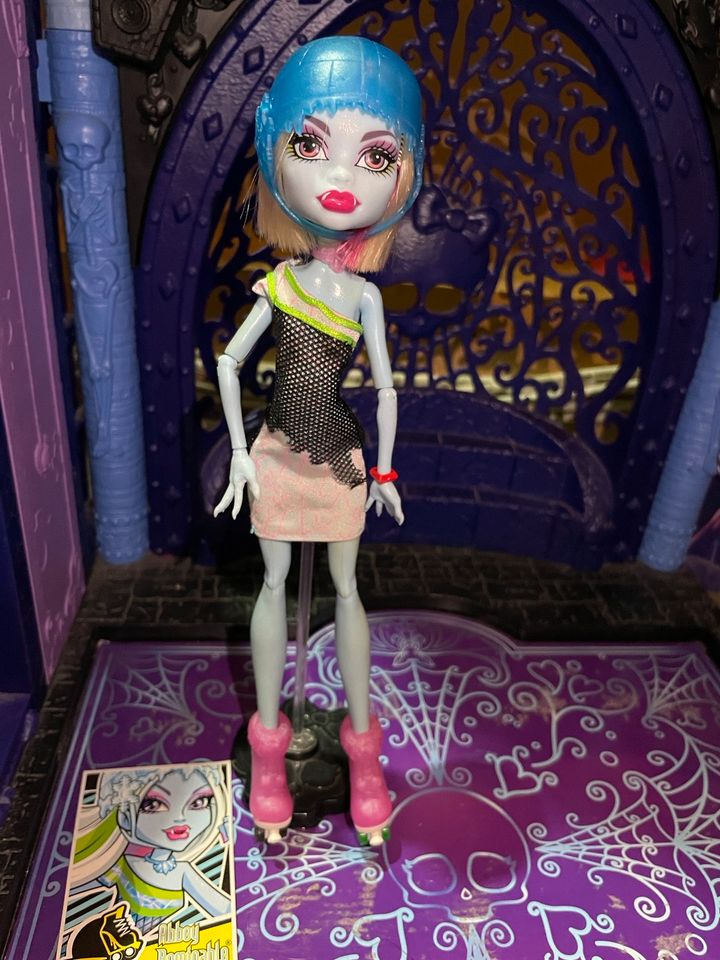 Monster High Puppe Abby Bominable in Kottenheim