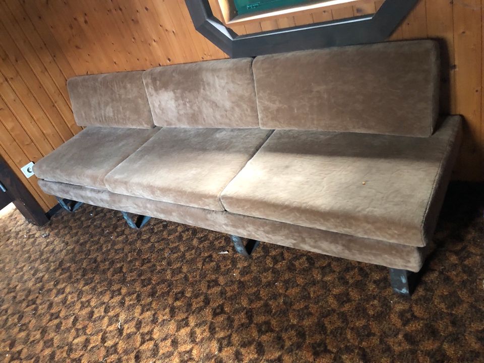 Braune Couch, Sofa. Vintage in Nürnberg (Mittelfr)