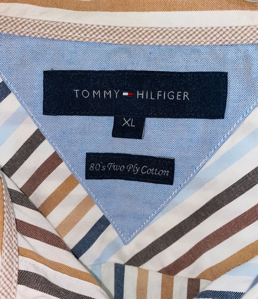 Tommy Hilfiger Hemd Gr. XL Langarm Business Freizeit gestreift in Solingen