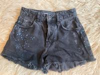 Shorts Hotpants Farbspritzer Jeans Bershka 32 cool sexy Brandenburg - Oranienburg Vorschau