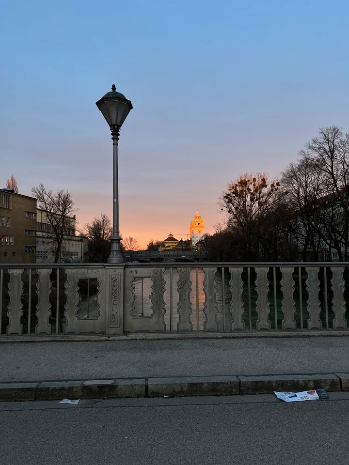 3 Zimmer Wohnung mit Balkon in Isarnähe zur Untermiete [Sept—Jan] in München