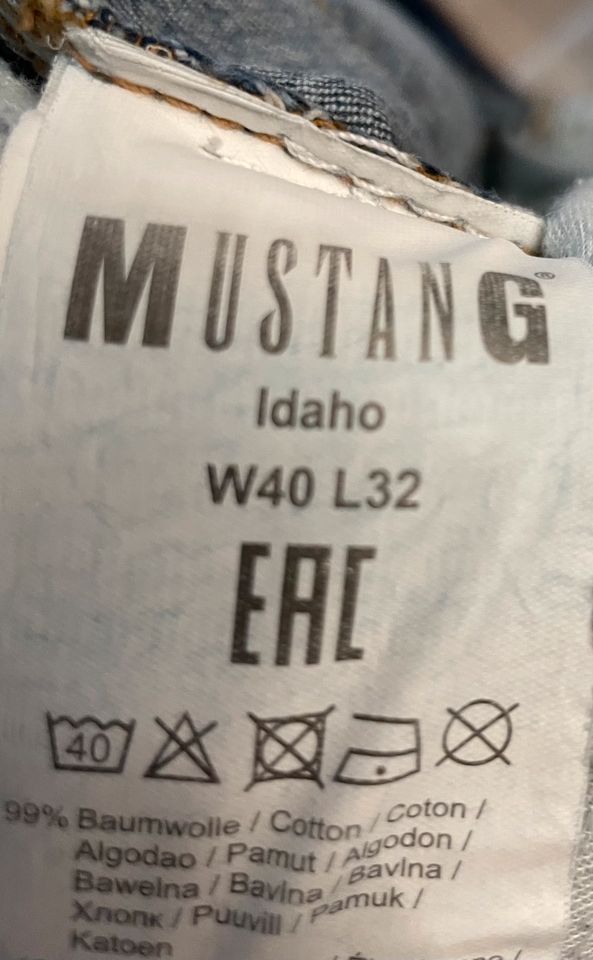 Mustang Jeans Idaho 40-32 blau in Witten