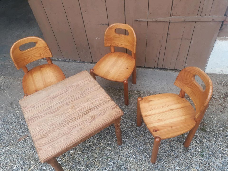 Gartenmöbel Kindermöbel Tisch Stuhl in Kammeltal