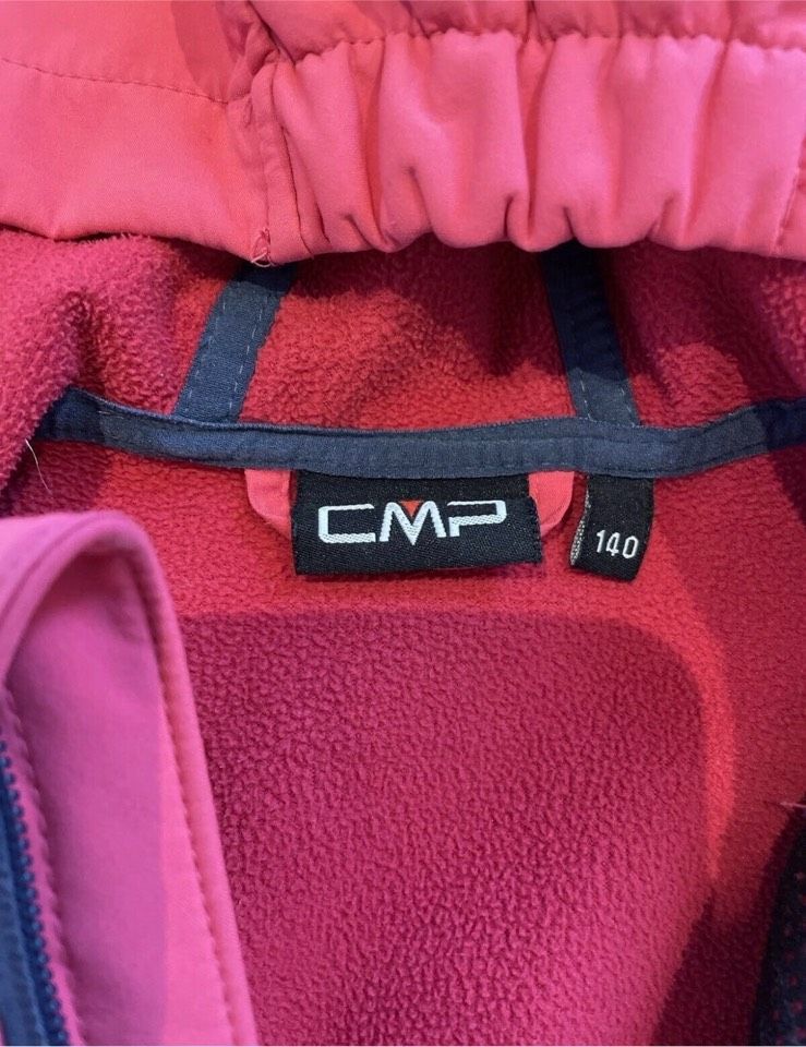 CMP Softshelljacke Gr 140 pink in Hatzenbühl