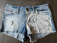 Tommy Hilfiger Shorts, kurze Hose, Hot Pants Sachsen-Anhalt - Landsberg (Saalekreis) Vorschau