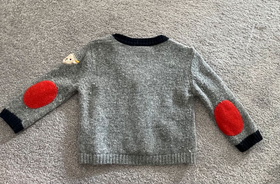 Flauschige Strickjacke von Steiff, Gr. 68 in Harpstedt