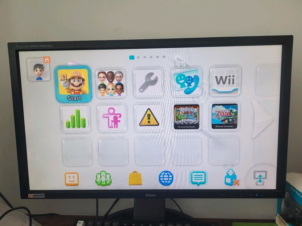 Nintendo Wii U OVP mit 3 Spiele und Pro Controller in Berlin
