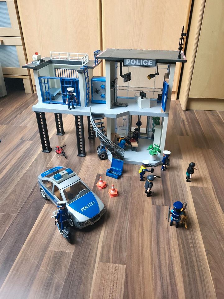 Playmobil 5176 Polizeiwache in Duisburg