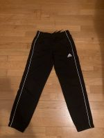 Adidas Kinder Jogging Hose Trainings Hose Sporthose schwarz 140 Nordrhein-Westfalen - Ahaus Vorschau