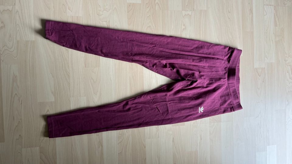 Adidas Leggins Gr. 36 in Hauzenberg