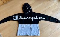 Sweatshirt Champion Gr. M Neuwertig Nordrhein-Westfalen - Kevelaer Vorschau