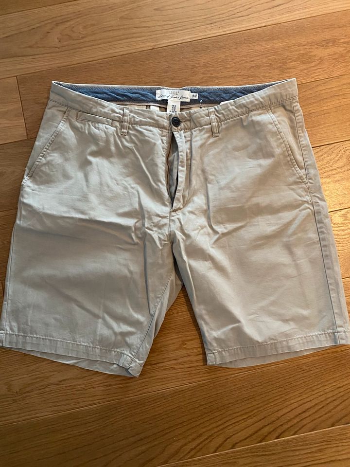 Shorts von H&M in Runkel