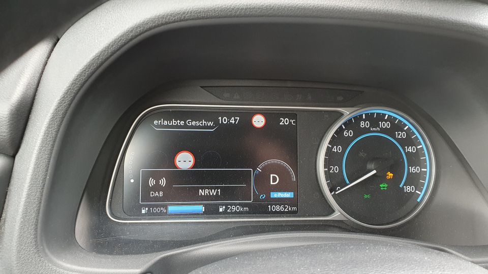 Nissan Leaf, BJ 2021, Ausstattung Visia, 40 kWh Akku und 150 PS in Herne