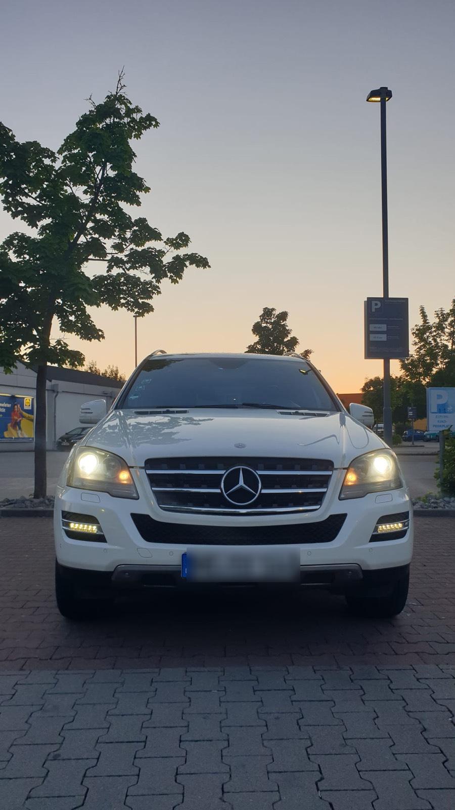 Abbildung des Autos Mercedes Ml 350Cdi Grand…