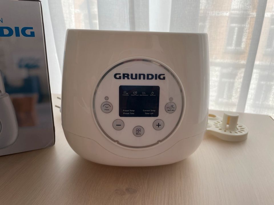 Grundig Flaschenwärmer Baby Fläschchenwärmer 3in1 in Leipzig