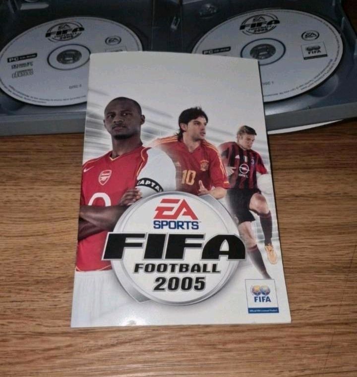 EA Sports Fifa Football 2005 PC Game Spiel in Bonn