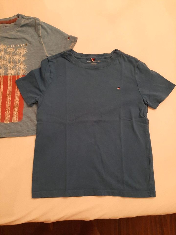 3 Tommy Hilfiger Kids T-Shirt in Viersen