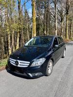 Verkaufe gepflegten Mercedes-Benz B180 Blueeffiency Automatik Nordrhein-Westfalen - Winterberg Vorschau