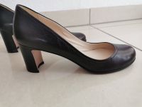 Prada Pumps Leder Gr. 37 Nordrhein-Westfalen - Solingen Vorschau