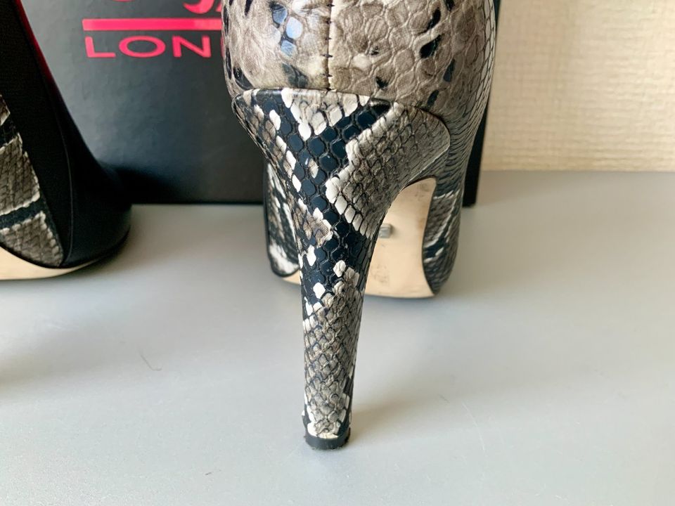 BUFFALO Python Leder High Heel Ankle Boots 10,5 cm Absatz Gr. 38 in Berlin