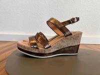 MARCO TOZZI Damen Sandalen mit Keilabsatz Verstellbarer Riemen Baden-Württemberg - Meckenbeuren Vorschau