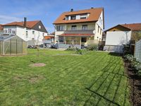 2-3 Familienhaus mit 3 Garagen und großen Garten in Altbach Baden-Württemberg - Altbach Vorschau