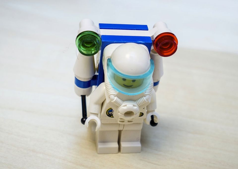 Lego Mini Figur Astronaut 6457 in Bayern - Hohenlinden