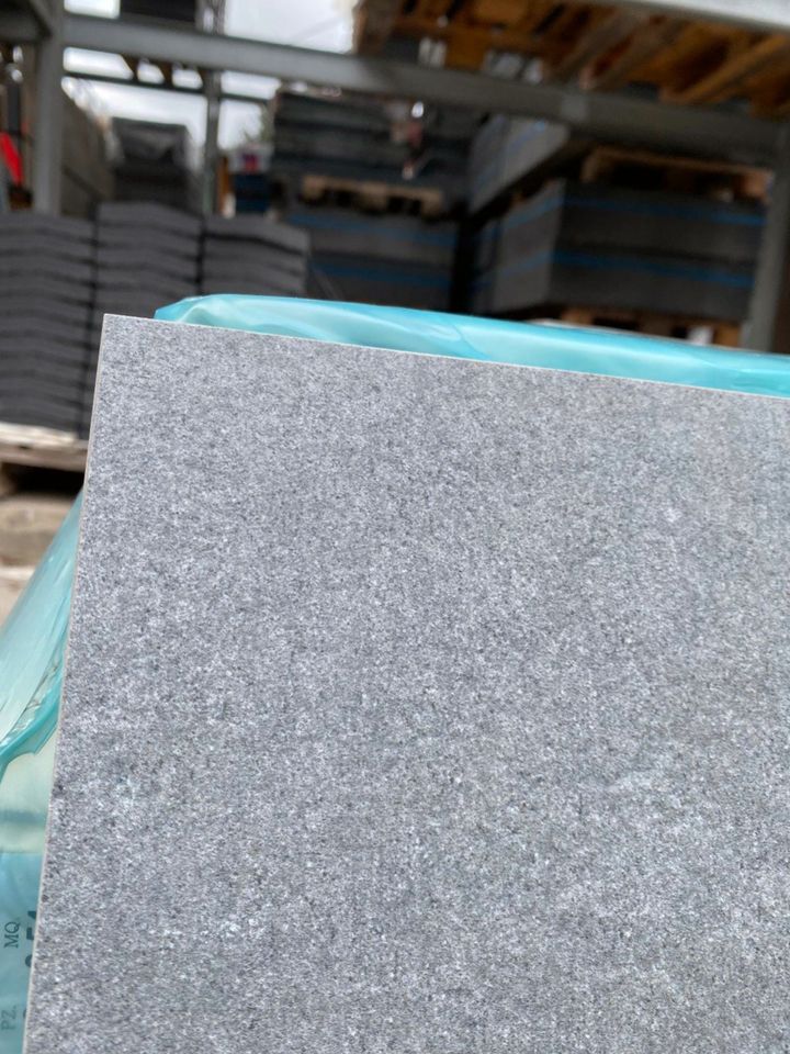 Kann Keramik Terrassenplatte Xera 60x30cm grau 2 Wahl Fliese in Boos (Eifel)