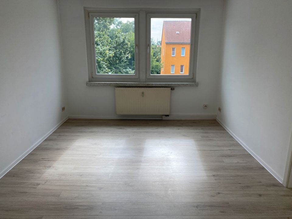 SCHNELL SEIN!!! TOLLE 2-RAUMWOHNUNG plus 300,00 € Gutschrift in Kamenz