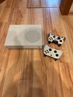 Xbox one s 1tb Inkl 2 controller und spielen Bielefeld - Brackwede Vorschau