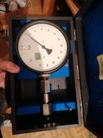 DDR Manometer inkl Transportkoffer Brandenburg - Vetschau Vorschau