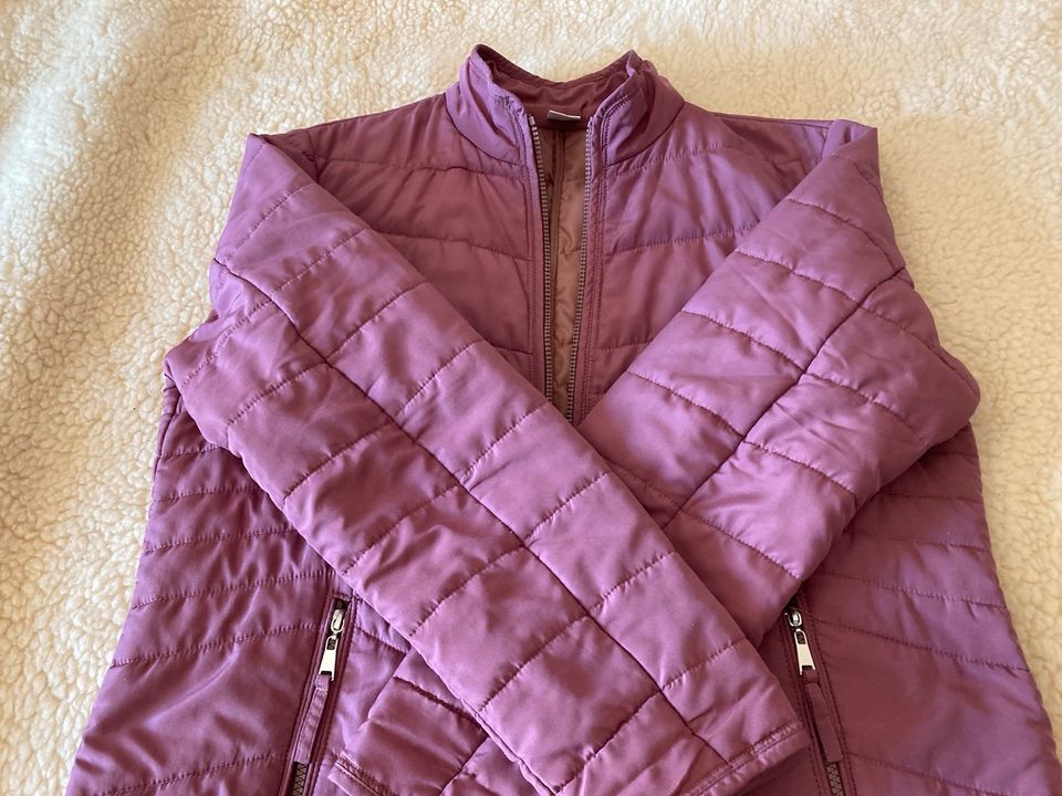 Steppjacke, Jacke für Damen (Collection) Größe 40 in Aschaffenburg