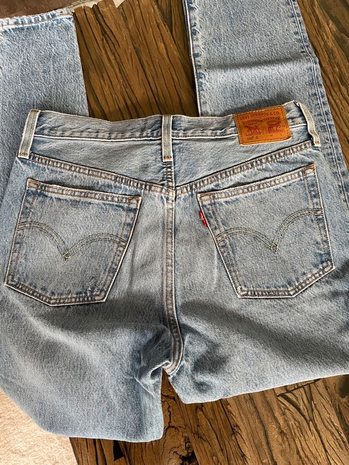 Jeans Levis Rippen destroyed W28/L30 in Delmenhorst