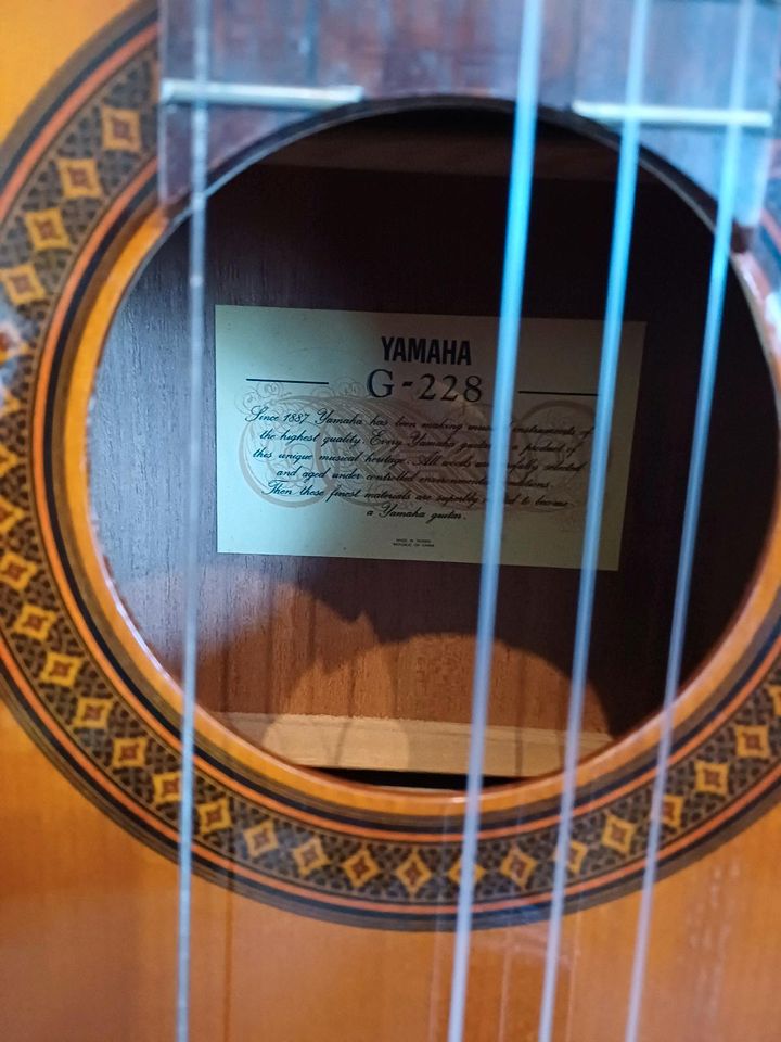 Yamaha G-228 Gitarre in Oberhausen
